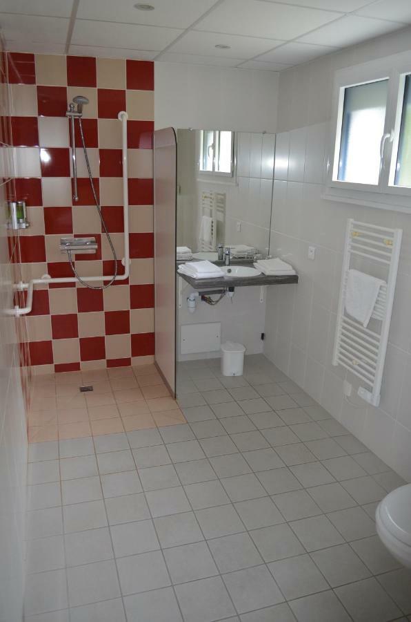 Les Quatre Vents Hotell L'Epine  Exteriör bild